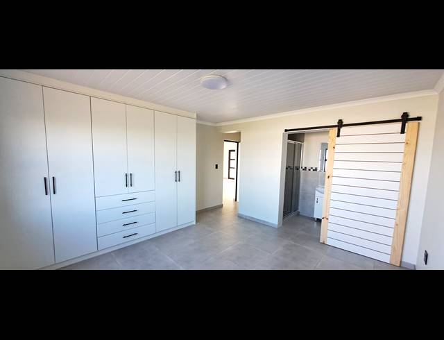 4 BEDROOM HOUSE FOR SALE IN HOOGLAND
